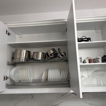 Bratti'S Apartment Near Tirana Center And Mother Teresa Airport Екстер'єр фото