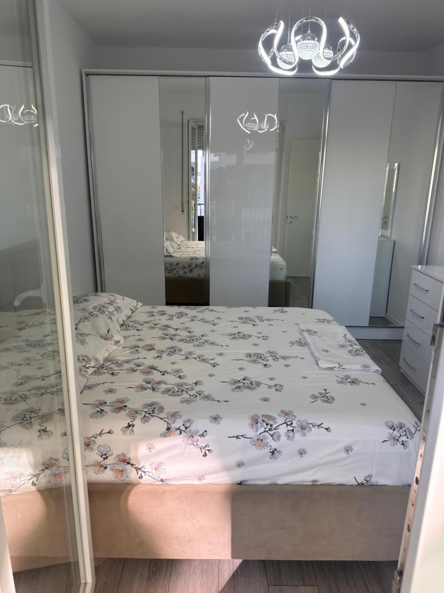 Bratti'S Apartment Near Tirana Center And Mother Teresa Airport Екстер'єр фото