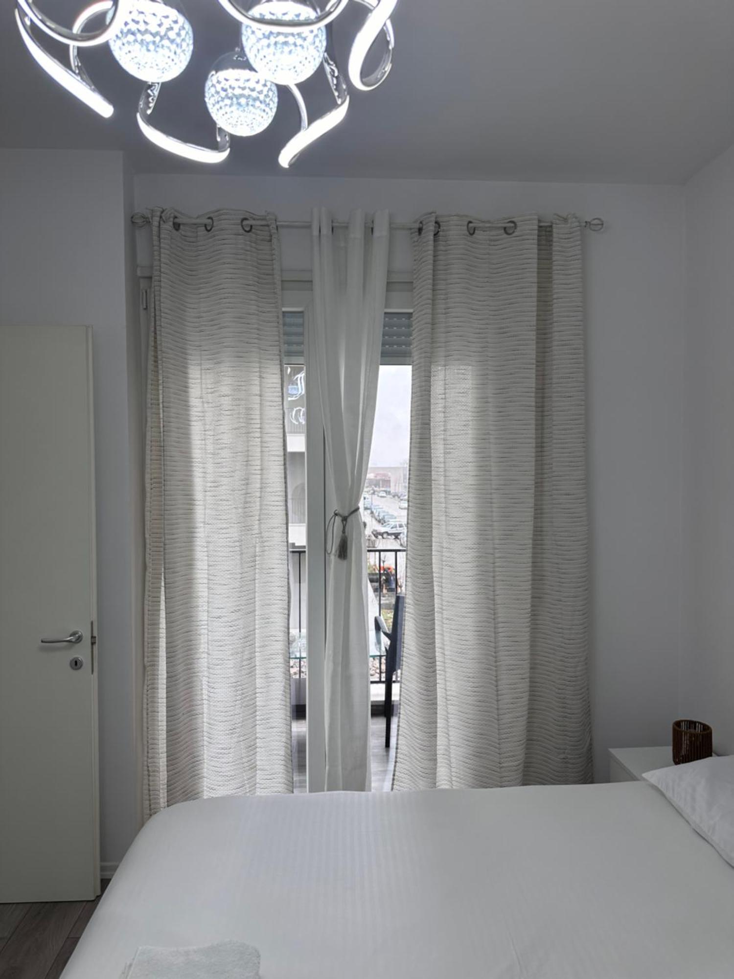 Bratti'S Apartment Near Tirana Center And Mother Teresa Airport Екстер'єр фото