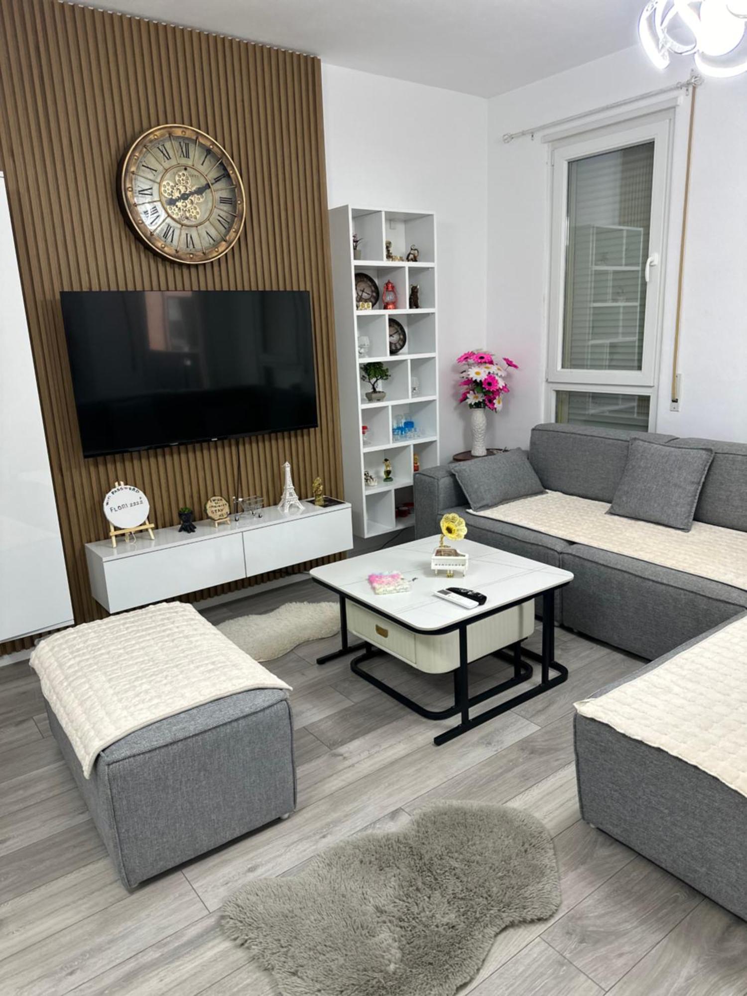 Bratti'S Apartment Near Tirana Center And Mother Teresa Airport Екстер'єр фото